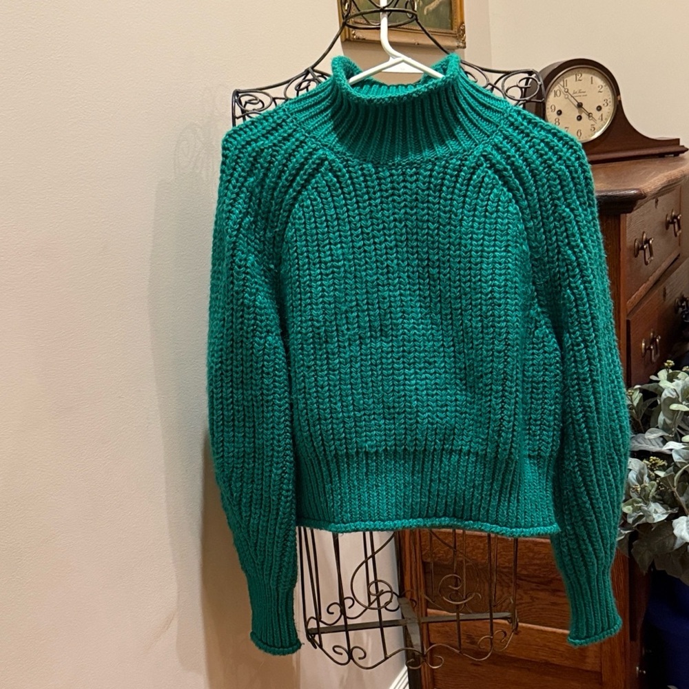 H&M Green Women's Cowl Neck Sweater